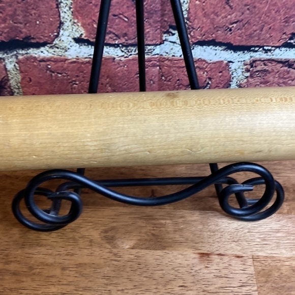 Vintage Wood Rolling Pin - Picture 4 of 7